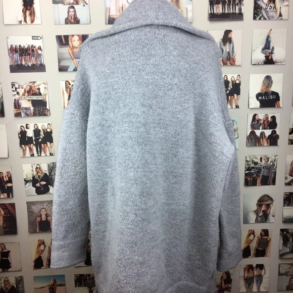 Brandy melville gray wool knit cardi kennedy coat - Picture 6 of 8